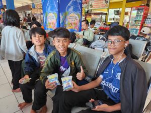 NFI Kampanyekan “Mudik Aman” dengan Membagikan Healthy Travel Kit di Terminal Kampung Rambutan